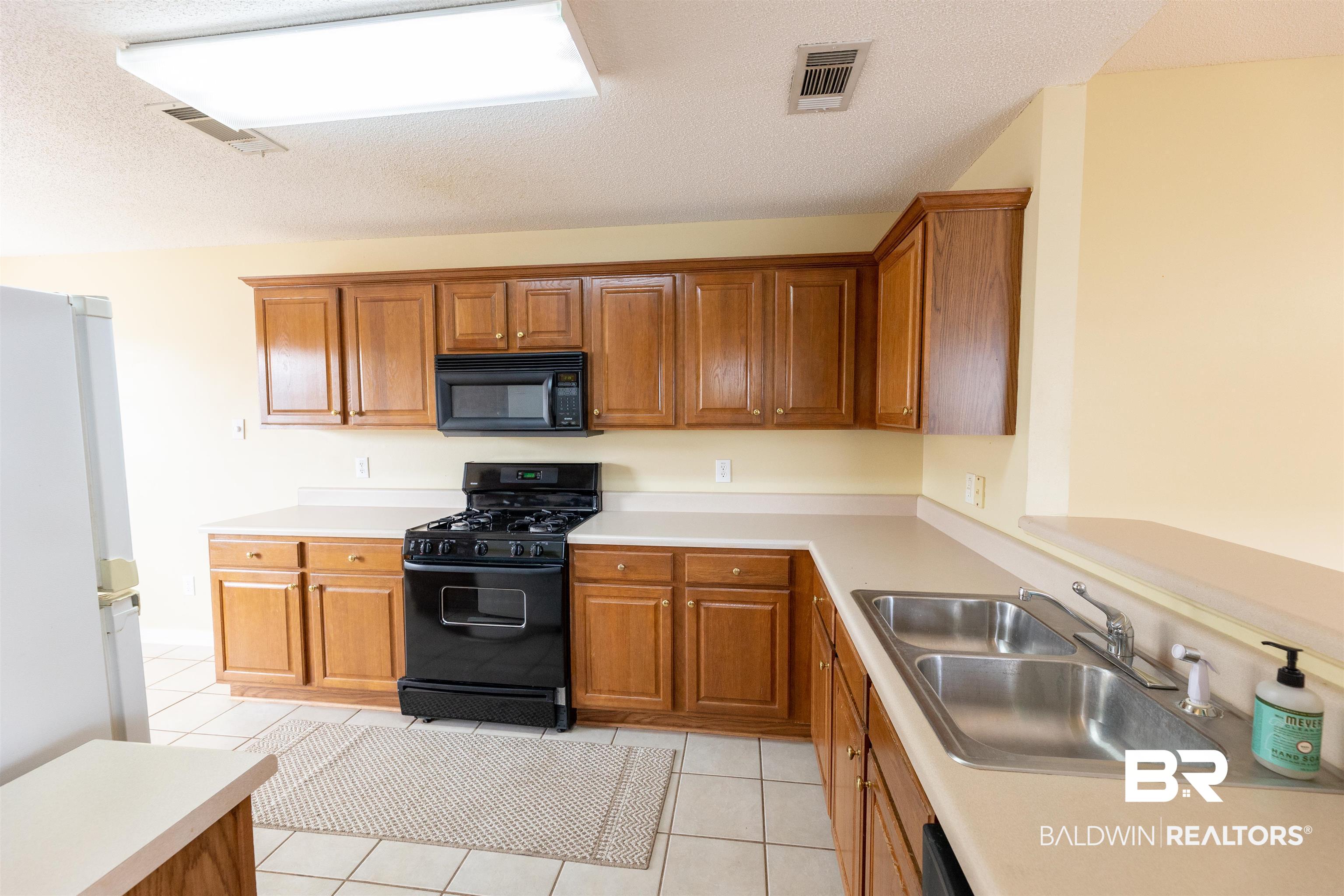29191 Canterbury Road Daphne, AL 36526 - Photo 8 of 25
