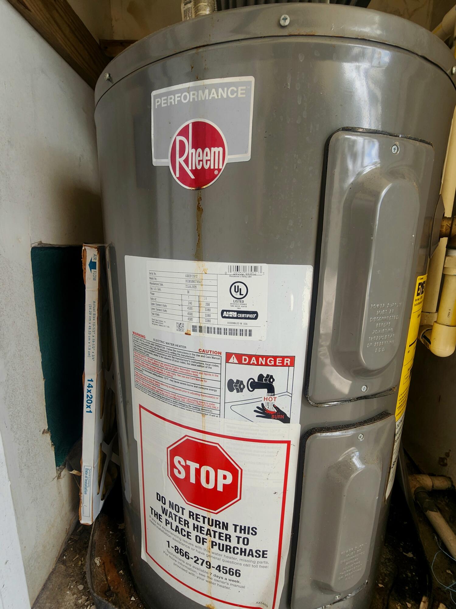 3959 Via Poinciana, Unit 208 Lake Worth, FL 33467 - Photo 26 of 32 HOT WATER TANK