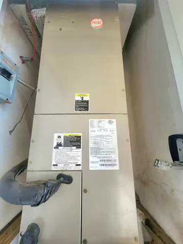 $1,450 | 3959 Via Poinciana, Unit 208, Lake Worth, FL 33467