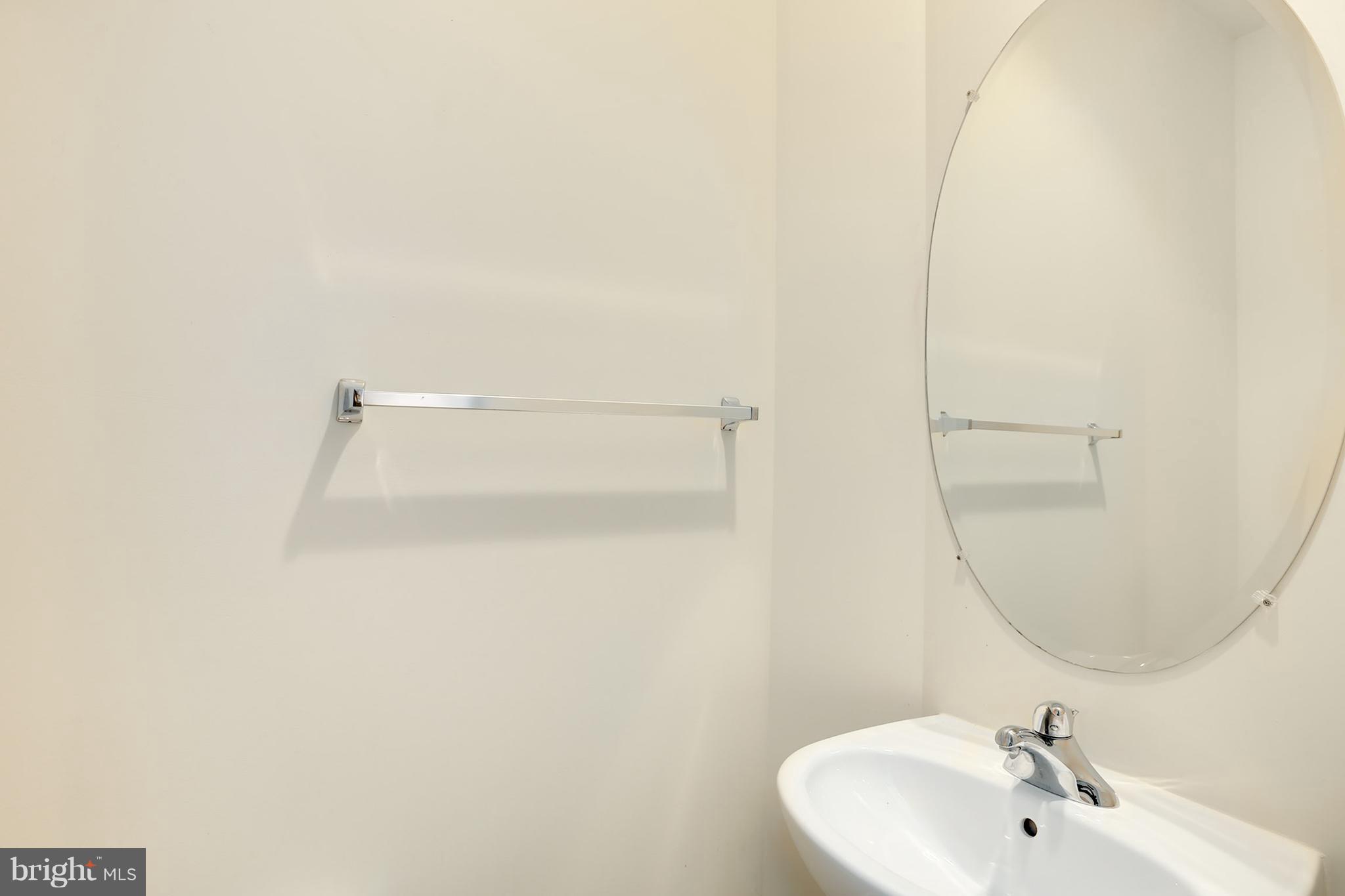 2344 Cobble Hill Terrace Wheaton, MD 20902 - Photo 4 of 30 Bath