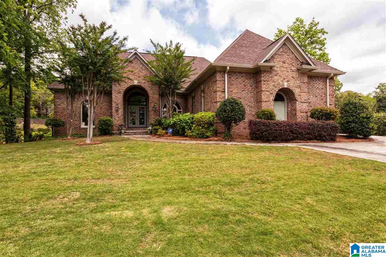 3340 North Woodridge Road Birmingham, AL 35223 - Photo 1 of 50