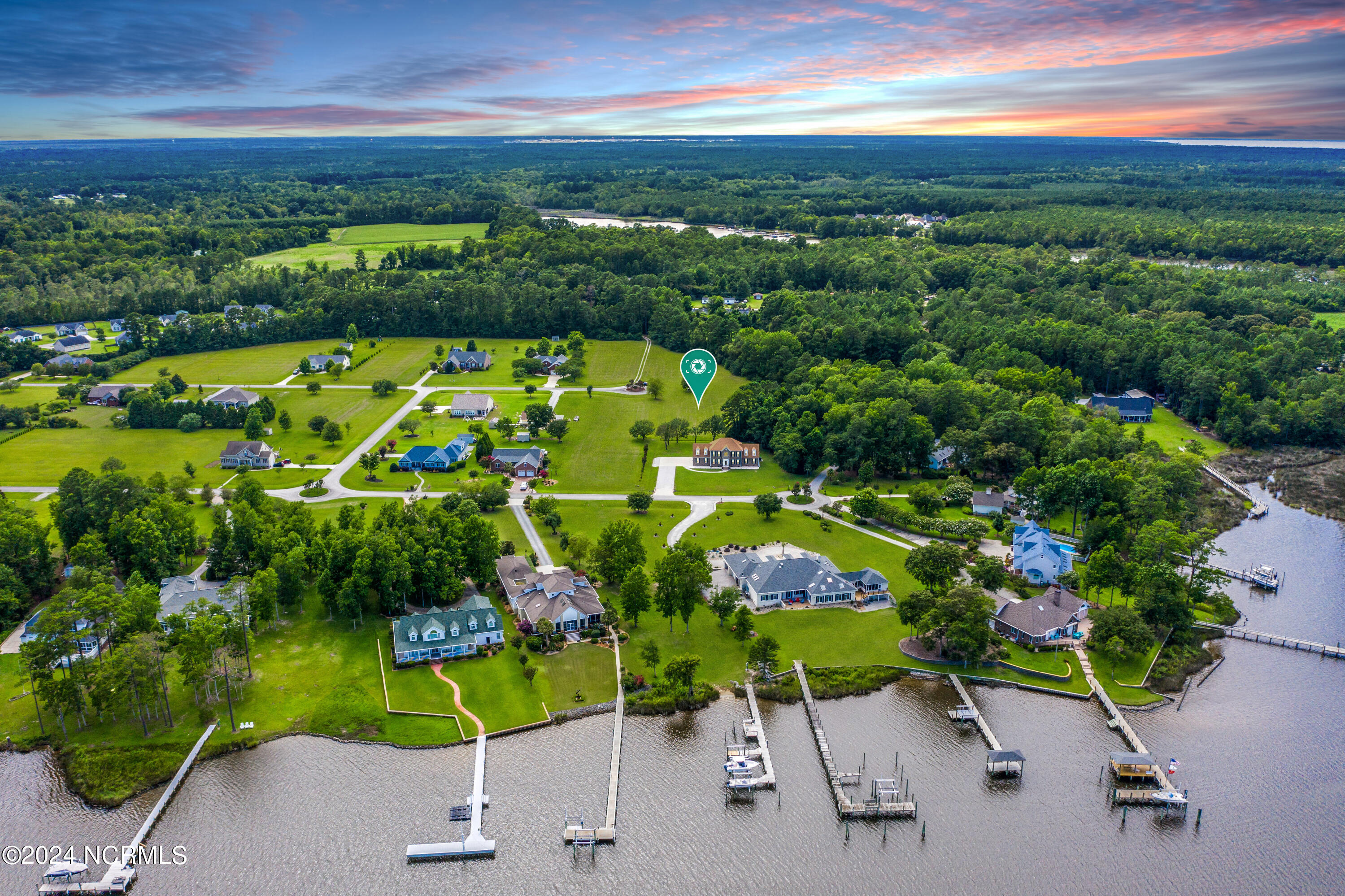 101 Anchorage Drive Havelock, NC 28532 - Photo 4 of 11 DJI_0401p (1)