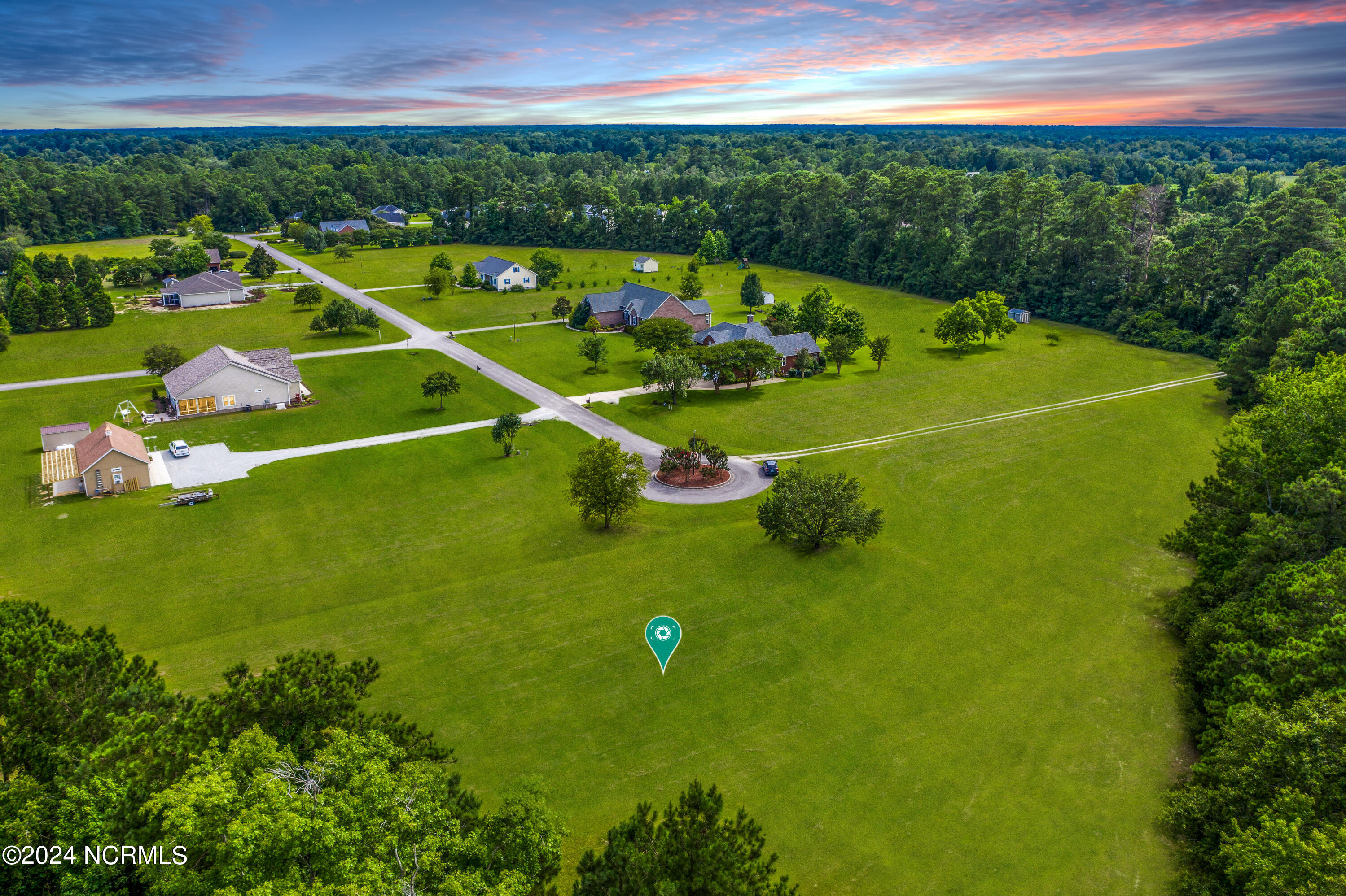 101 Anchorage Drive Havelock, NC 28532 - Photo 5 of 11 DJI_0402p (1)