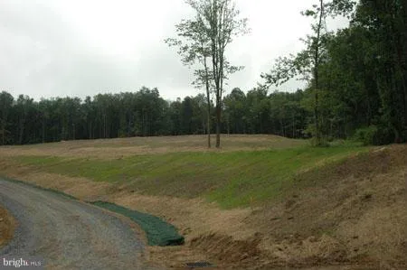 $59,900 | Cherry Avenue, Oakland, MD 21550