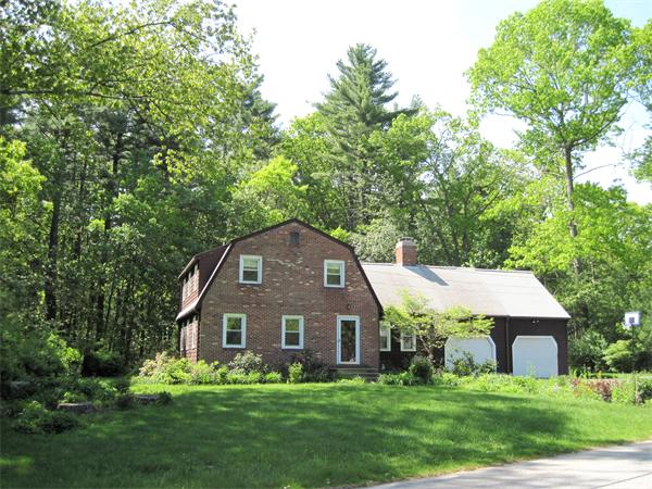 56 Sleigh Road Carlisle, MA 01741 - Photo 2 of 24 Gallery Image 2