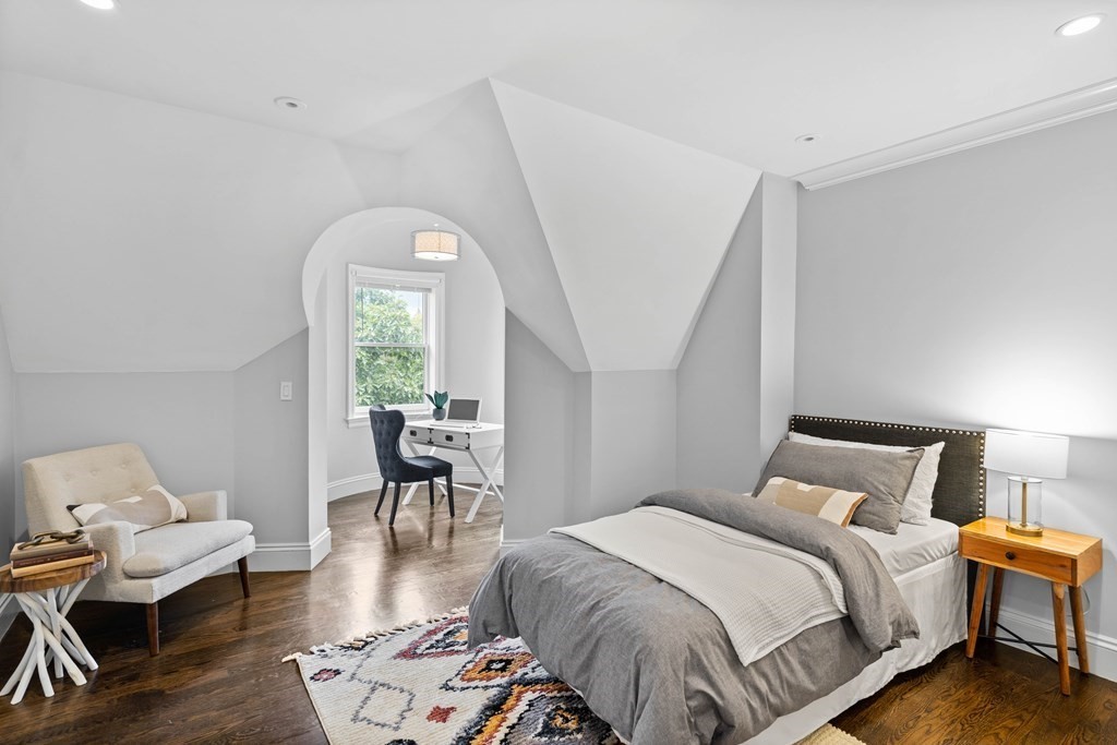 1755 Beacon Street, Unit 2 Brookline, MA 02445 - Photo 16 of 23