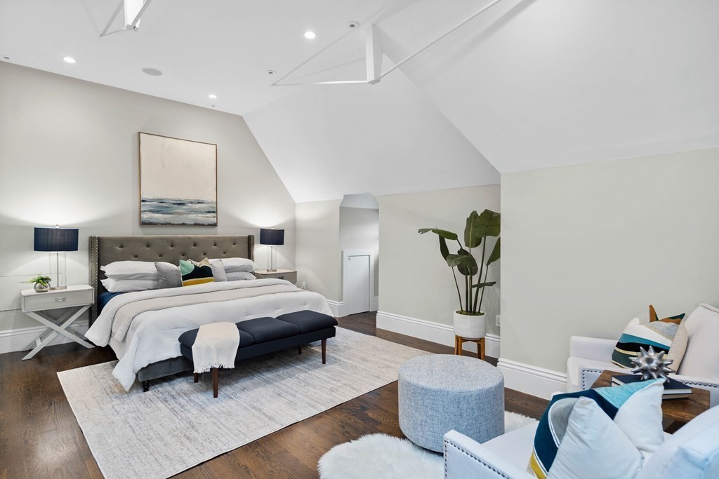 1755 Beacon Street, Unit 2 Brookline, MA 02445 - Photo 17 of 23