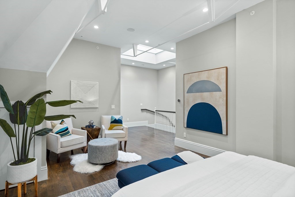 1755 Beacon Street, Unit 2 Brookline, MA 02445 - Photo 18 of 23