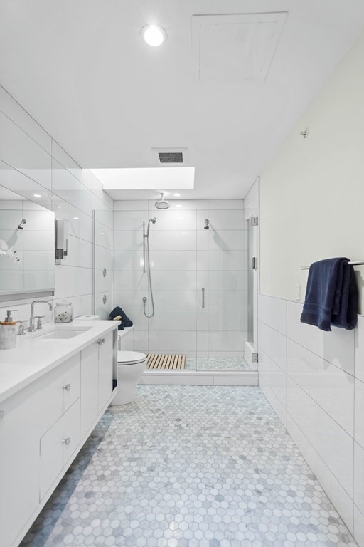 1755 Beacon Street, Unit 2 Brookline, MA 02445 - Photo 19 of 23