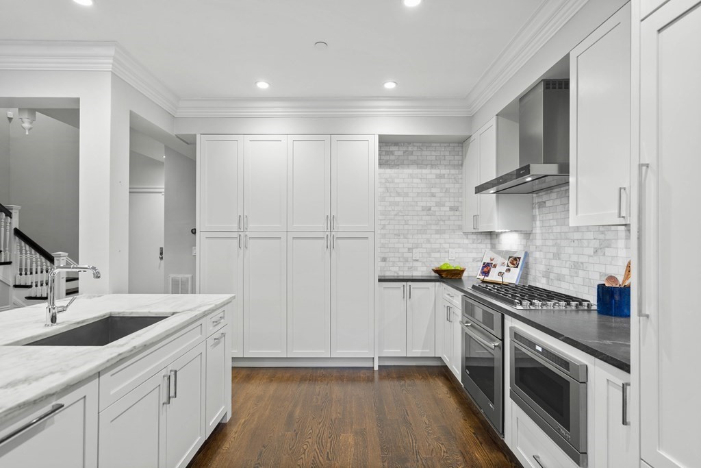 1755 Beacon Street, Unit 2 Brookline, MA 02445 - Photo 10 of 23