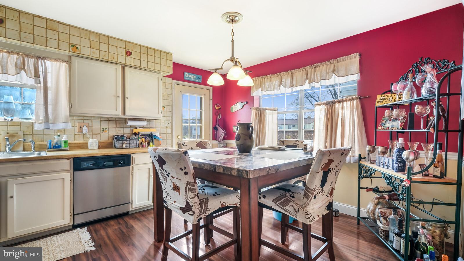 612 Rively Avenue Collingdale, PA 19023 - Photo 9 of 21 Gallery Image 9