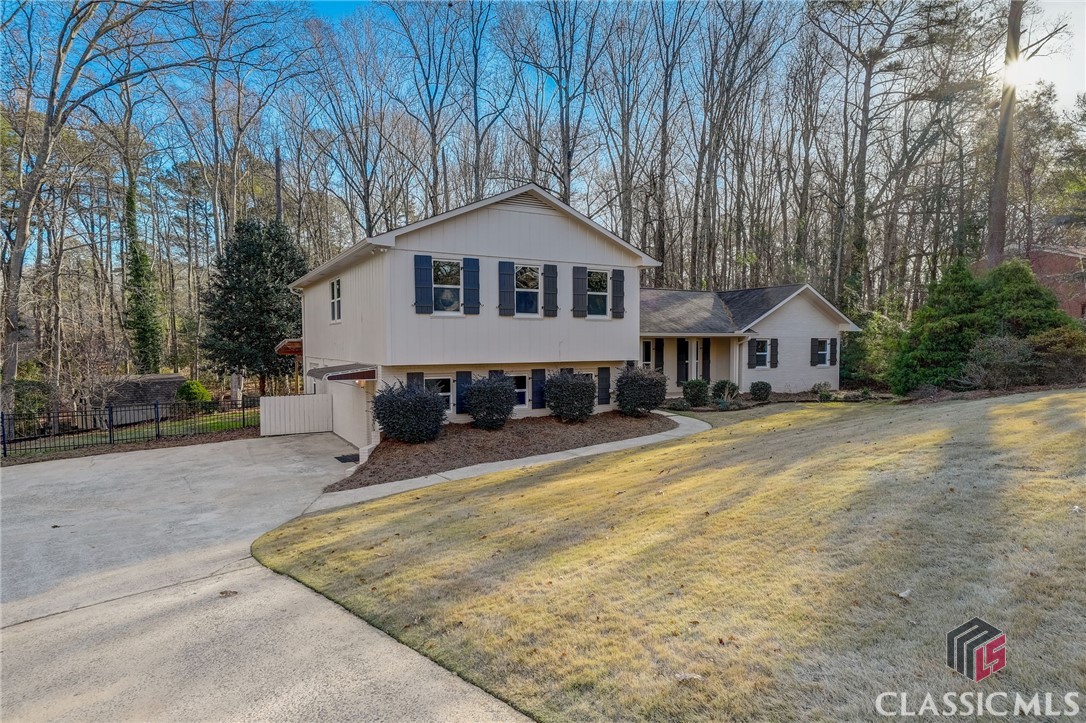 1601 Robinhood Road Watkinsville, GA 30677 - Photo 4 of 63 Gallery Image 4