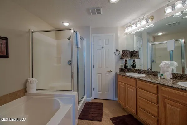 $435,000 | 2230 Beach Drive, Unit 808, Gulfport, MS 39507