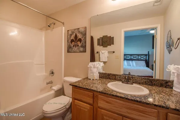 $435,000 | 2230 Beach Drive, Unit 808, Gulfport, MS 39507