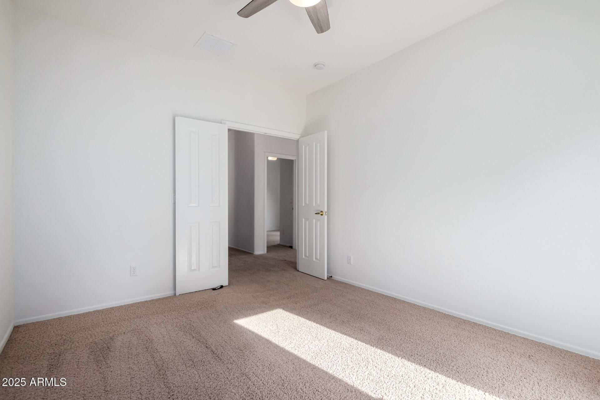 2602 South Nielson Street Gilbert, AZ 85295 - Photo 25 of 39 a view of an empty room