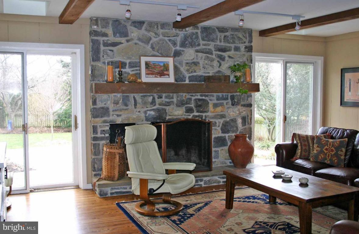 1340 Stillwater Road Lancaster, PA 17601 - Photo 3 of 5