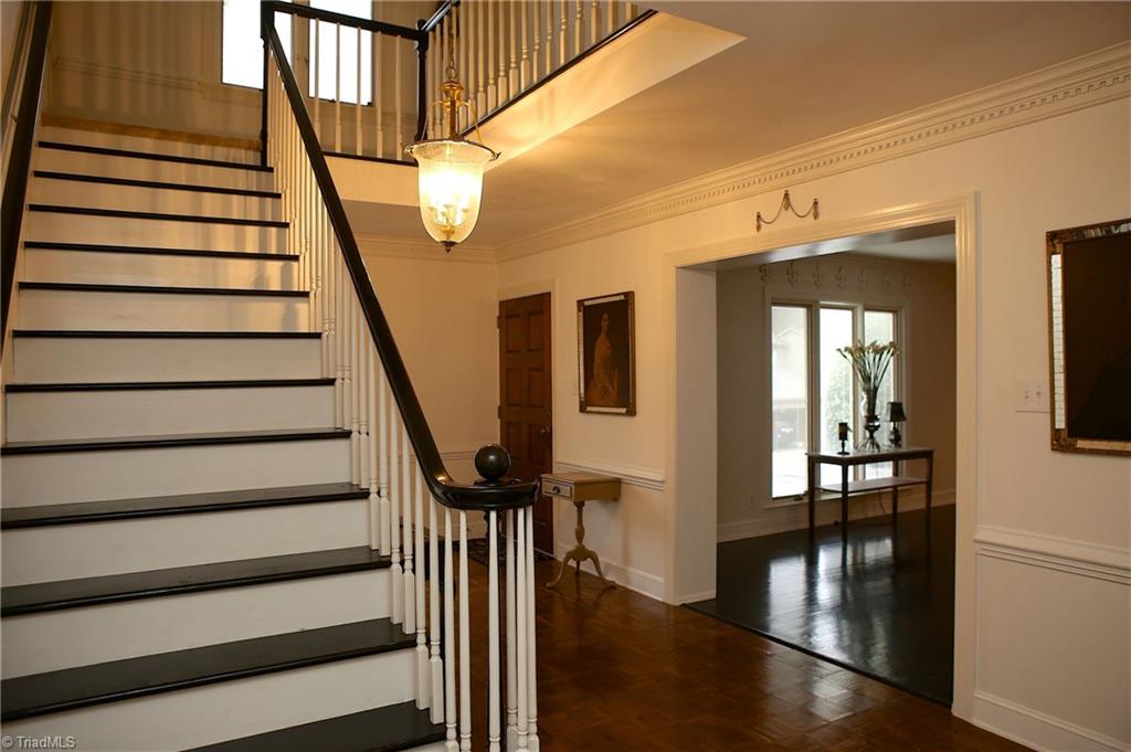 1 Ramsgate Court Greensboro, NC 27410 - Photo 2 of 10 Gallery Image 2