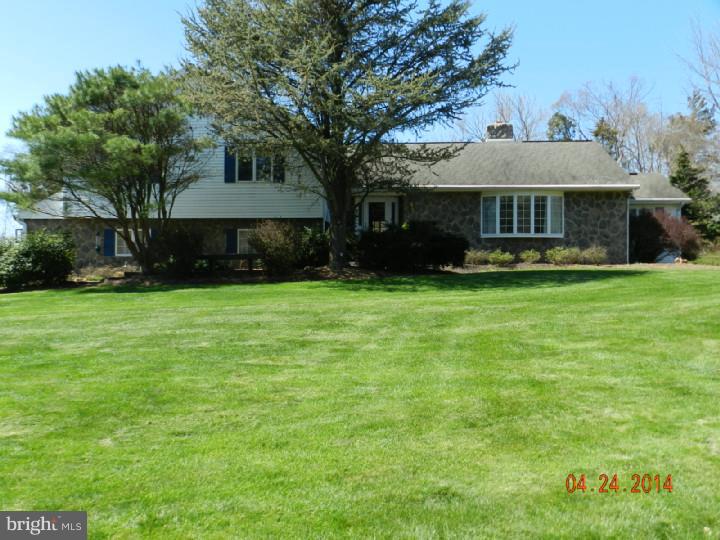 496 Hoffman Road Harleysville, PA 19438 - Photo 1 of 22 Exterior