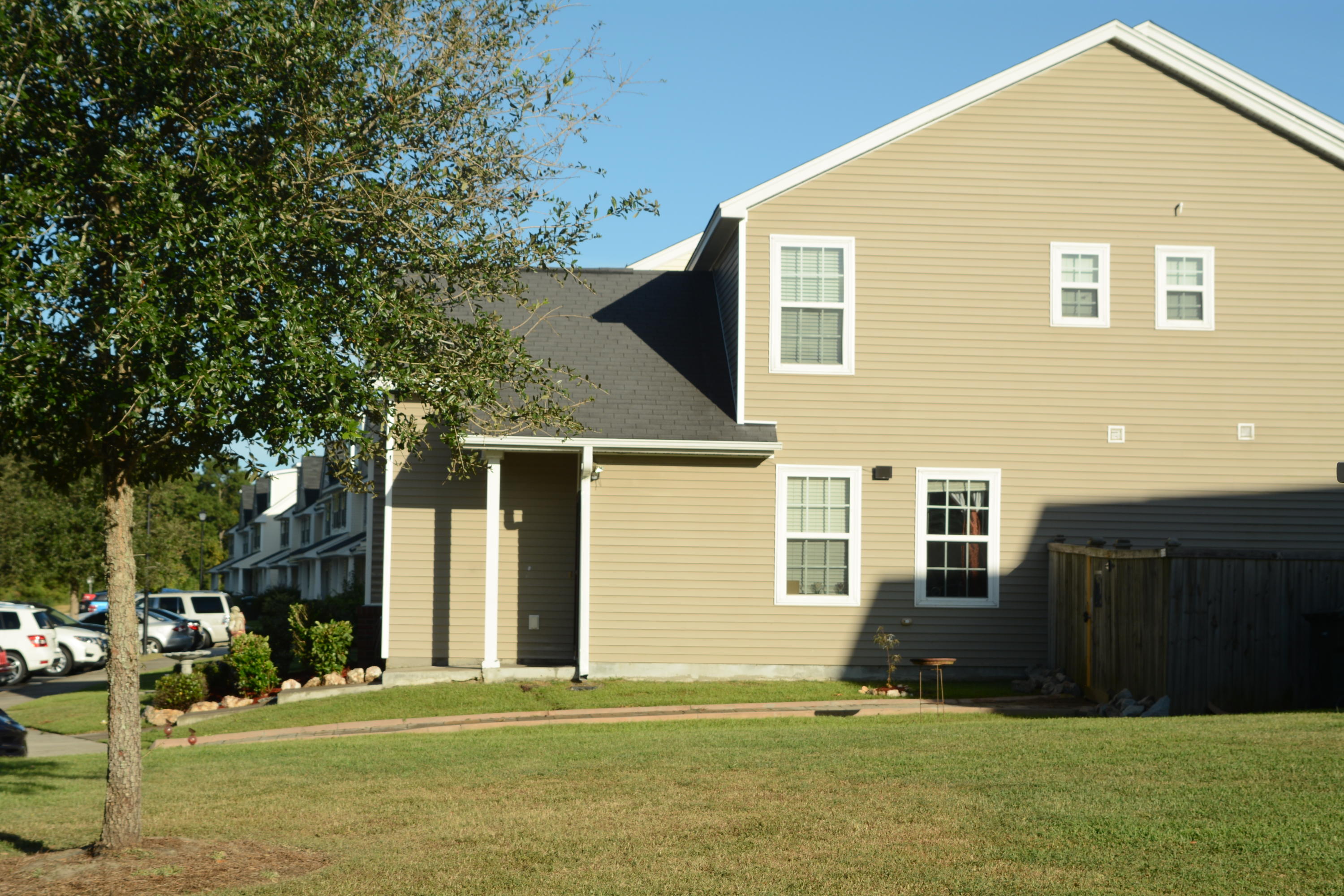 334 Flyway Road Goose Creek, SC 29445 - Photo 3 of 37 DDP_7922