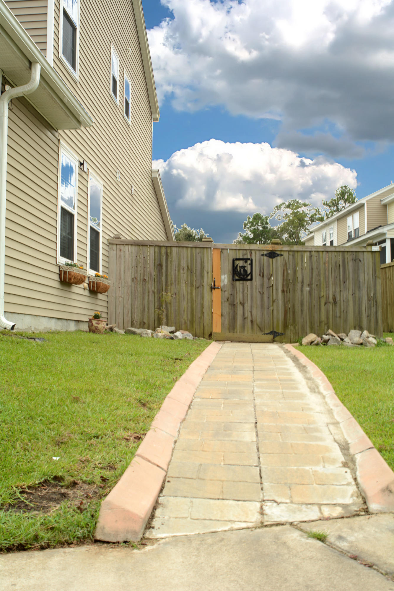 334 Flyway Road Goose Creek, SC 29445 - Photo 4 of 37 DDP_8092