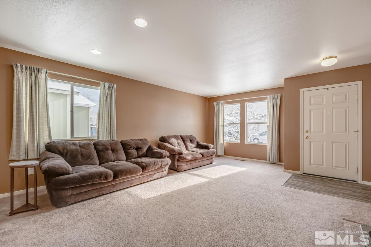 7895 Key Largo Drive Reno, NV 89506 - Photo 4 of 16 Photo 4