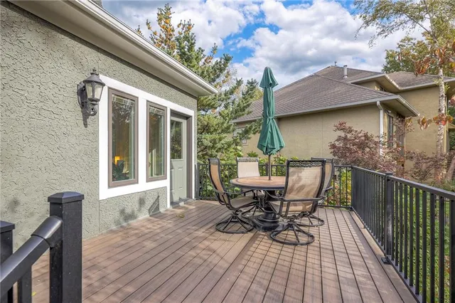 $1,025,000 | 9617 West 150th Street, Overland Park, KS 66221