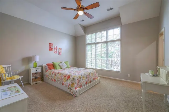 $1,025,000 | 9617 West 150th Street, Overland Park, KS 66221