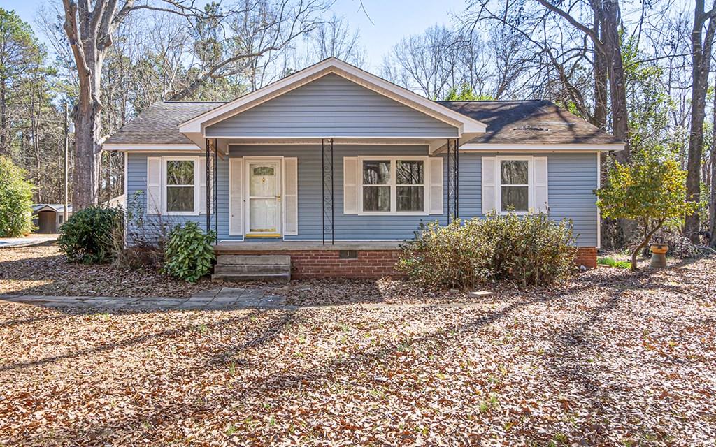 1002 Bucklevel Road Greenwood, SC 29649 - Photo 1 of 17 Gallery Image 1