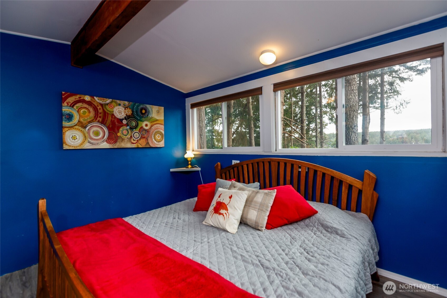 457 White Point Road Friday Harbor, WA 98250 - Photo 22 of 39 a bed sitting in a bedroom next to a window