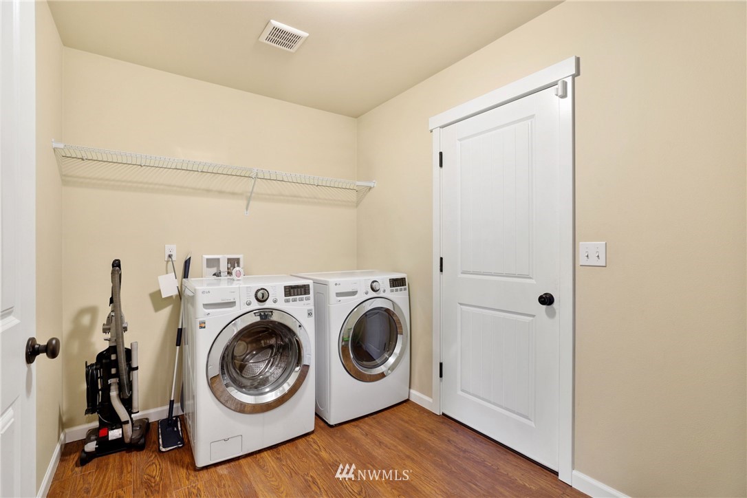 9327 179th Way Southwest Rochester, WA 98579 - Photo 17 of 20 a utility room with dryer and washer