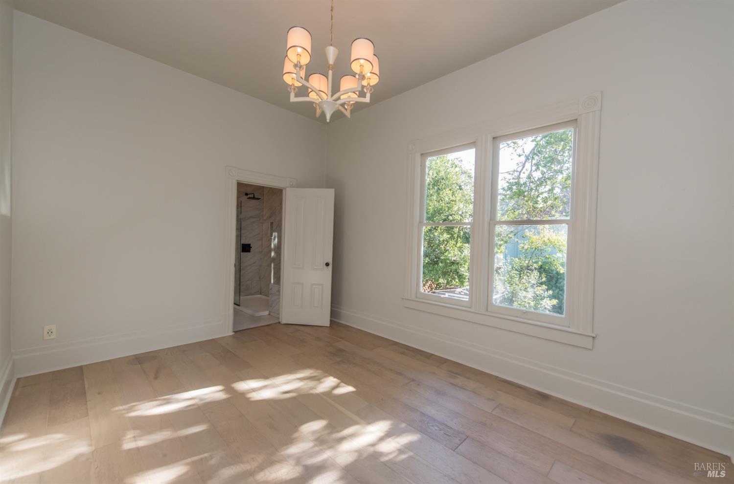 300 West 8th Street Santa Rosa, CA 95401 - Photo 12 of 39