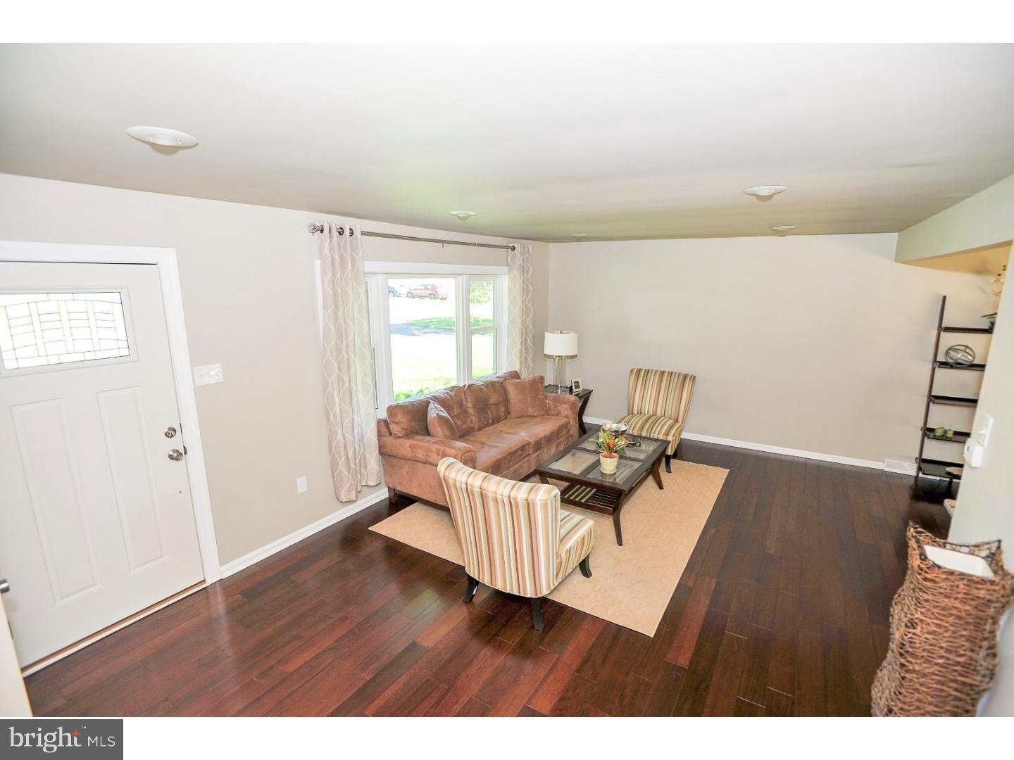 1021 Fitch Road Southampton, PA 18966 - Photo 8 of 23 Gallery Image 8