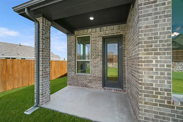 $429,990 | 1313 Stockton Trail, Red Oak, TX 75154