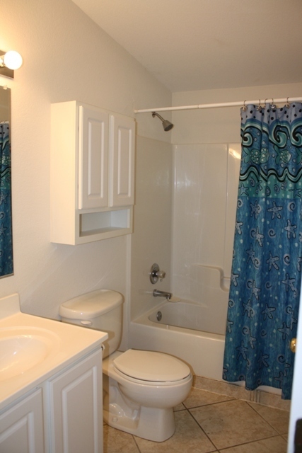 17296 Keystone Road Sugarloaf, FL 33042 - Photo 9 of 15 Master Bathroom