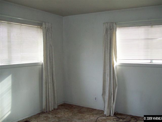 1160 Wilkinson Avenue Reno, NV 89502 - Photo 4 of 9 Photo 4
