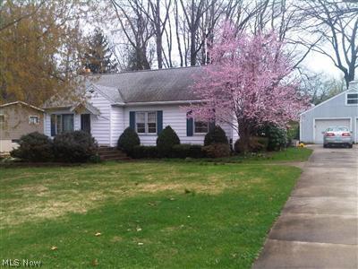 662 Shook Road Akron, OH 44319 - Photo 1 of 15