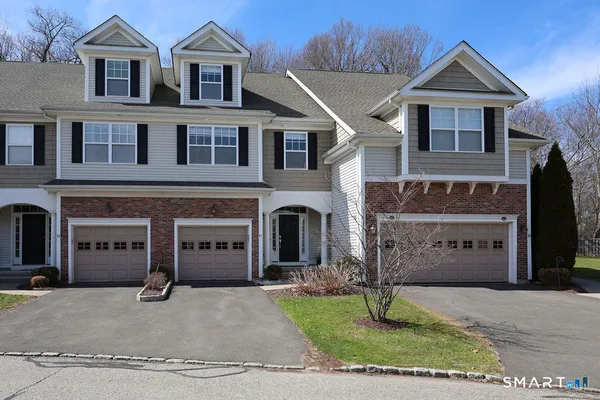 $4,750 | 41 Park Pl Circle, Unit 41, West Hartford, CT 06110