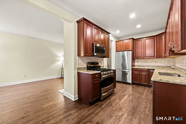 $4,750 | 41 Park Pl Circle, Unit 41, West Hartford, CT 06110