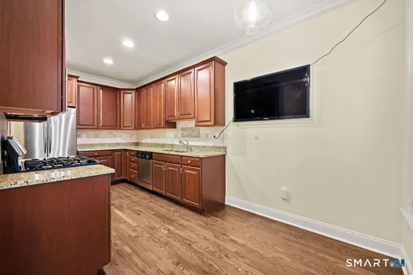 $4,750 | 41 Park Pl Circle, Unit 41, West Hartford, CT 06110