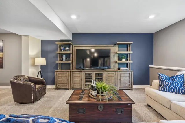 $850,695 | 8887 Binder Way, Woodbury, MN 55129