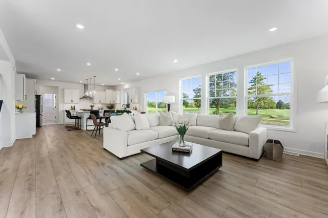 $850,695 | 8887 Binder Way, Woodbury, MN 55129