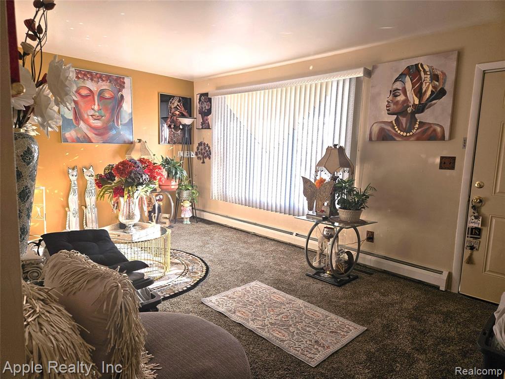 4851 Harrison Street Wayne, MI 48184 - Photo 3 of 8