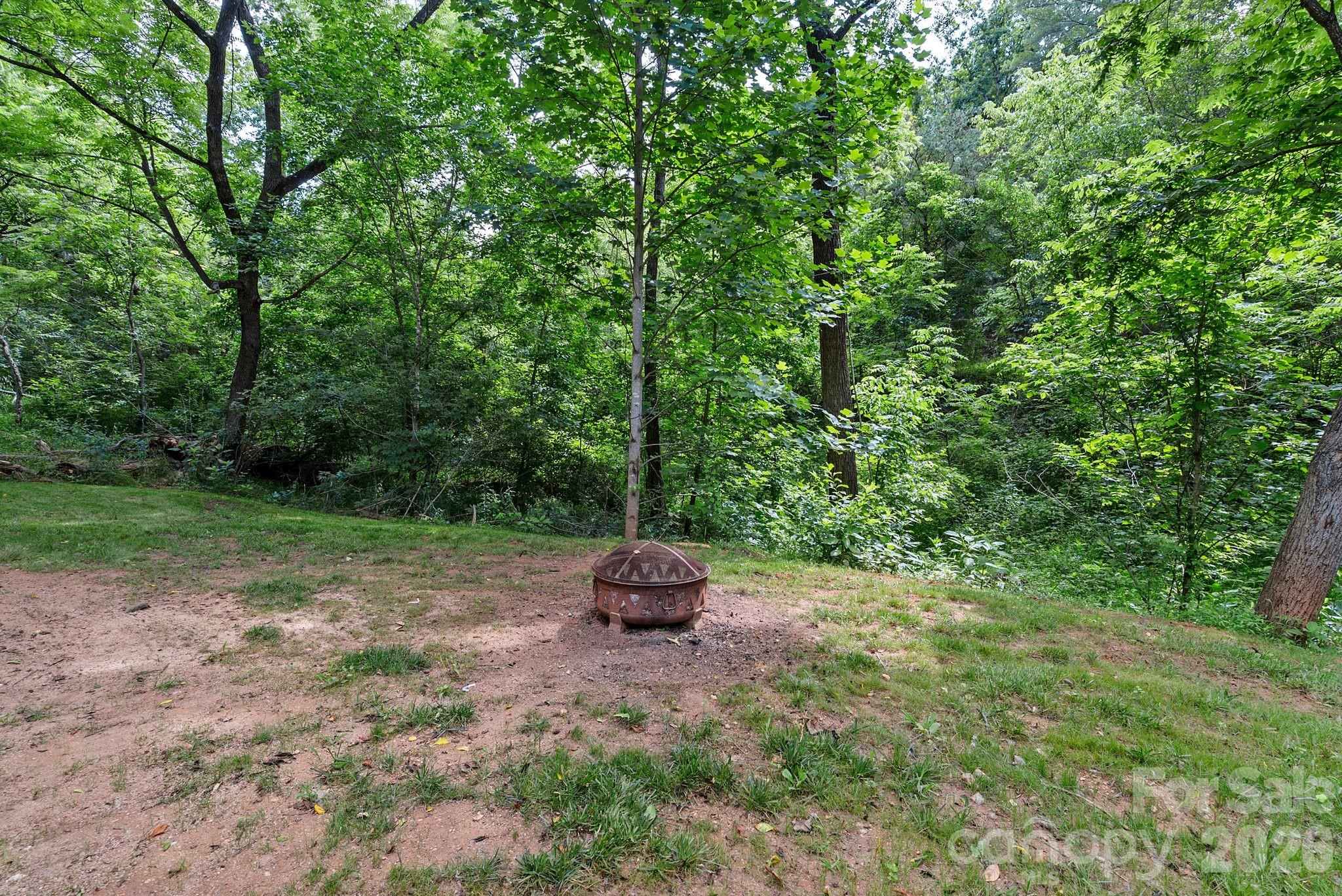 345 Monticello Road Weaverville, NC 28787 - Photo 17 of 26 Gallery Image 17