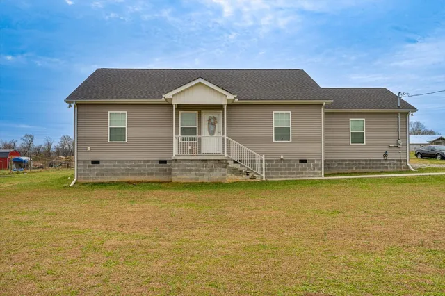 $274,900 | 106 Wilder Chapel Road, Decherd, TN 37324