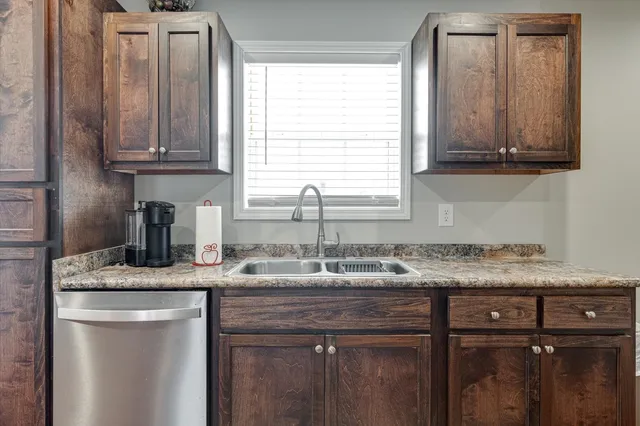 $274,900 | 106 Wilder Chapel Road, Decherd, TN 37324