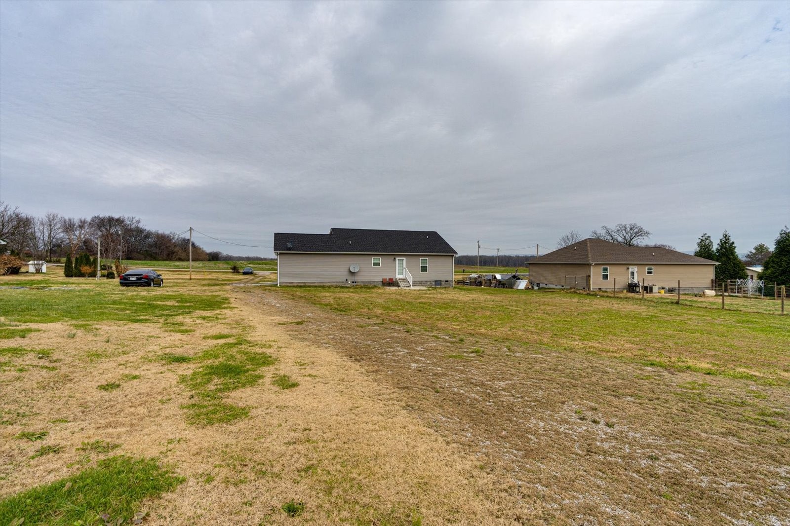 106 Wilder Chapel Road Decherd, TN 37324 - Photo 27 of 29 a view of an ocean and beach