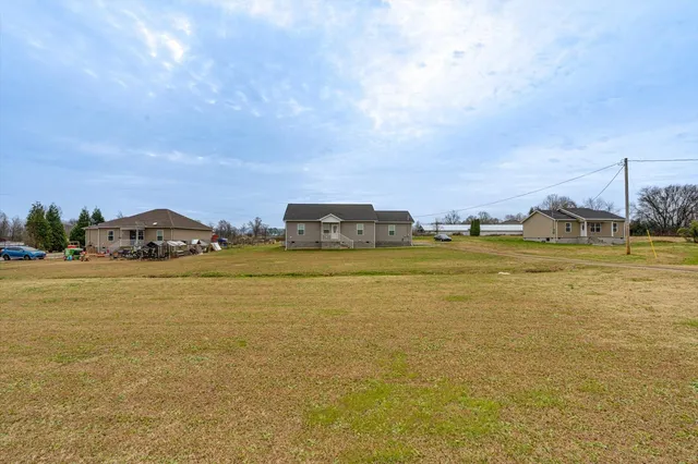$274,900 | 106 Wilder Chapel Road, Decherd, TN 37324