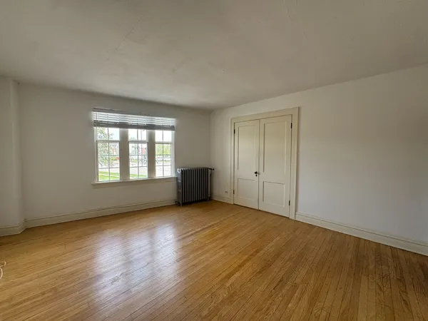 $1,495 | 28-w579 Stafford Place, Unit 1, Warrenville, IL 60555