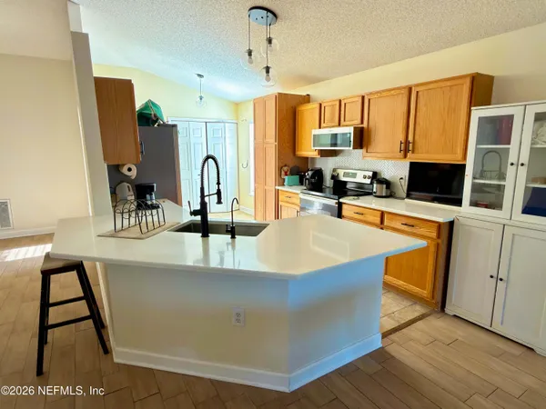 $2,250 | 3411 Glenn Hollow Court, Jacksonville, FL 32226