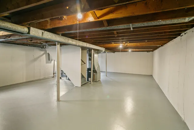 $214,700 | 21704 Clyde Avenue, Sauk Village, IL 60411